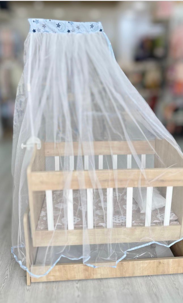 ناموسية سرير الأطفال المزخرفة