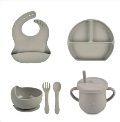 طقم الطعام المتكامل من السيليكون