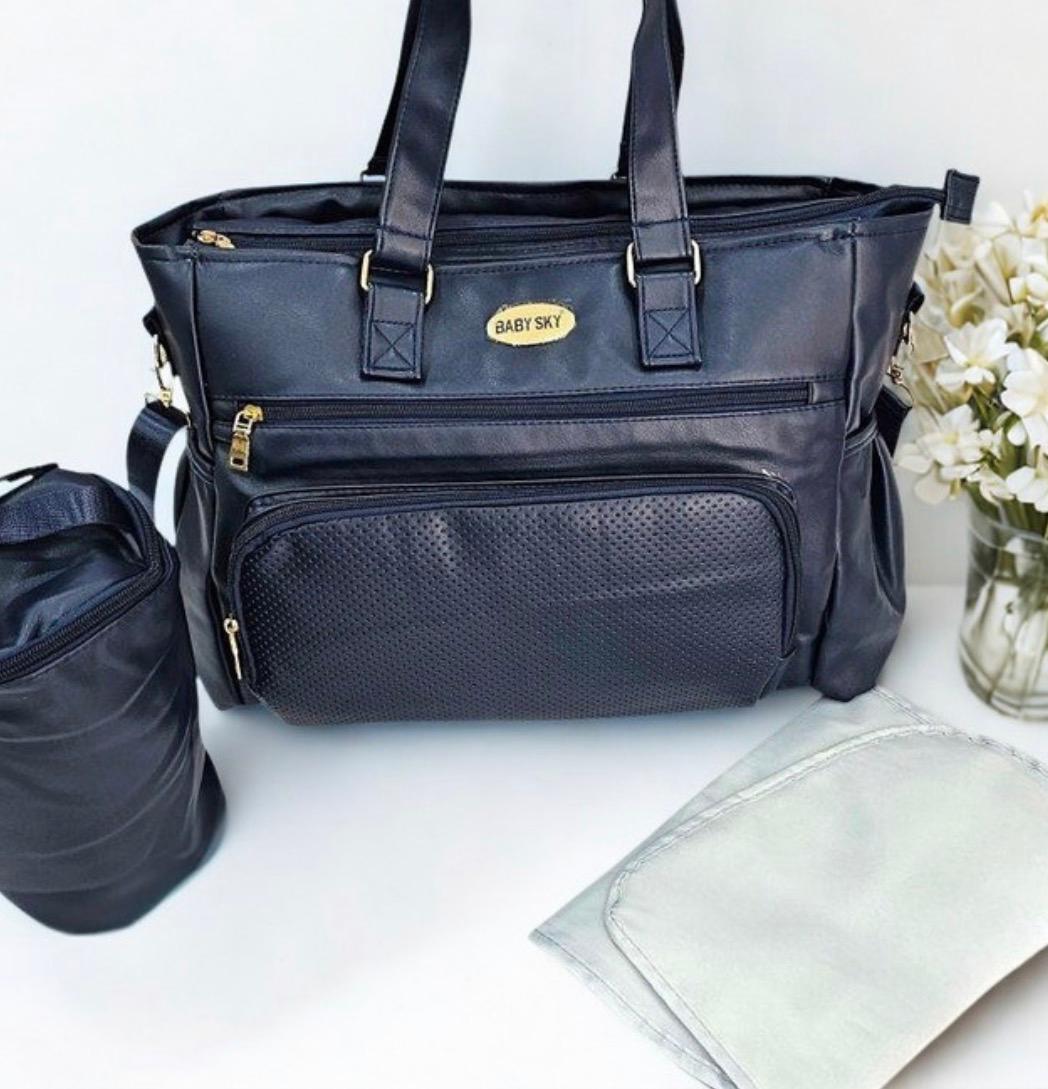 حقيبة  جلدية