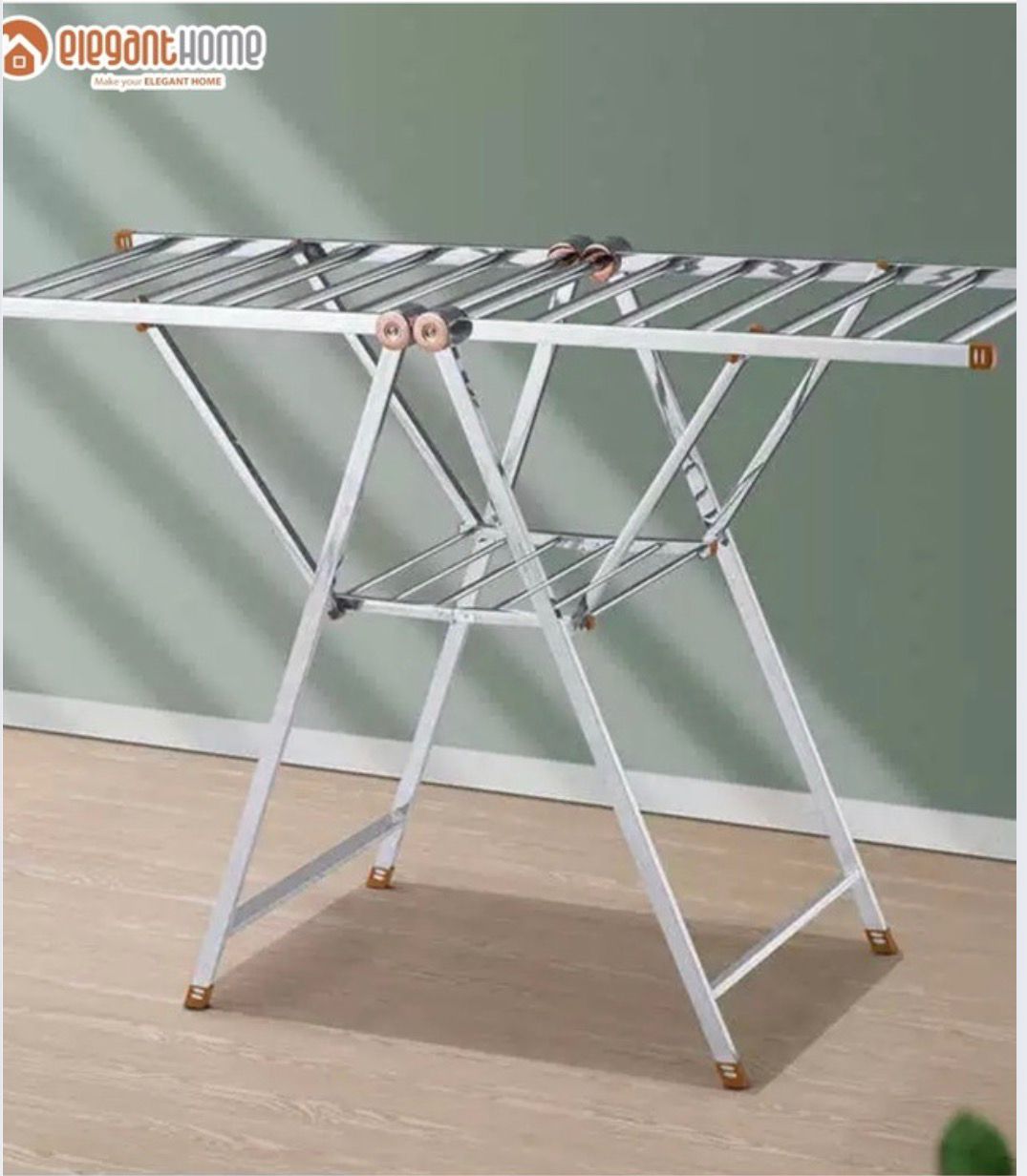 منشر ملابس "الفراشة القابل للطي"