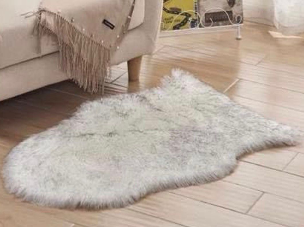 سجاد "لمسة الفرو الناعم"