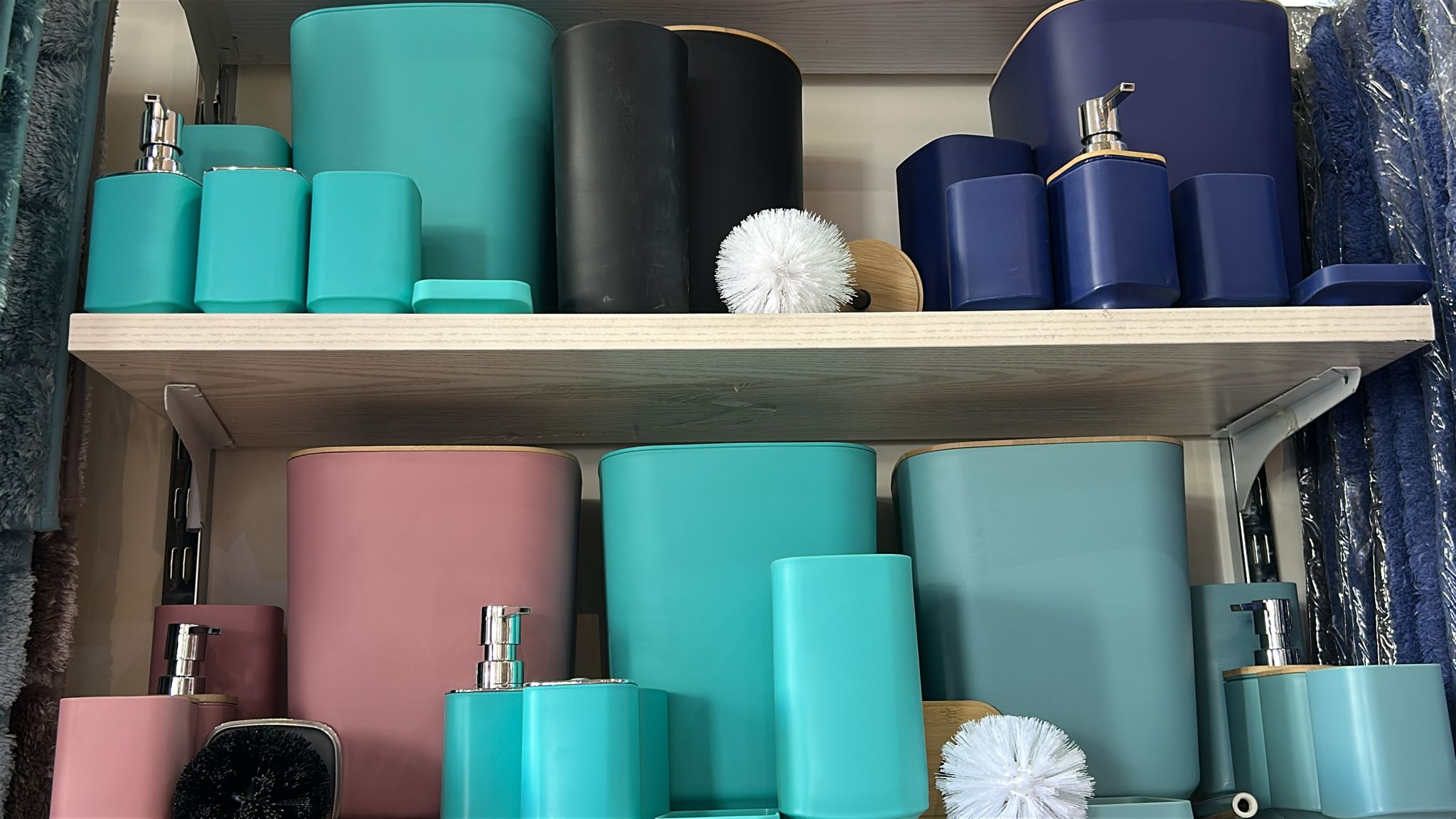 طقم اكسسوارات الحمام