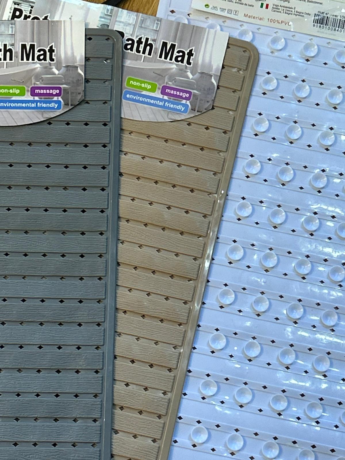 دعسة الحمام المانعة للانزلاق