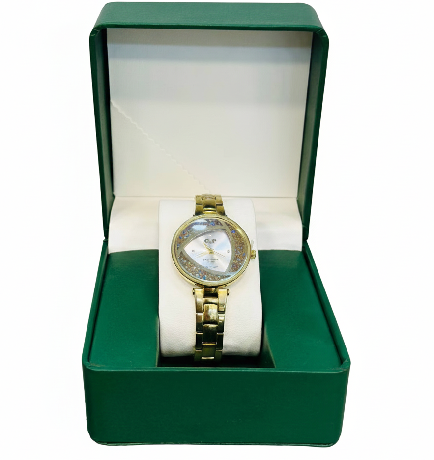 ساعة "سوار الوردة" المرصّع